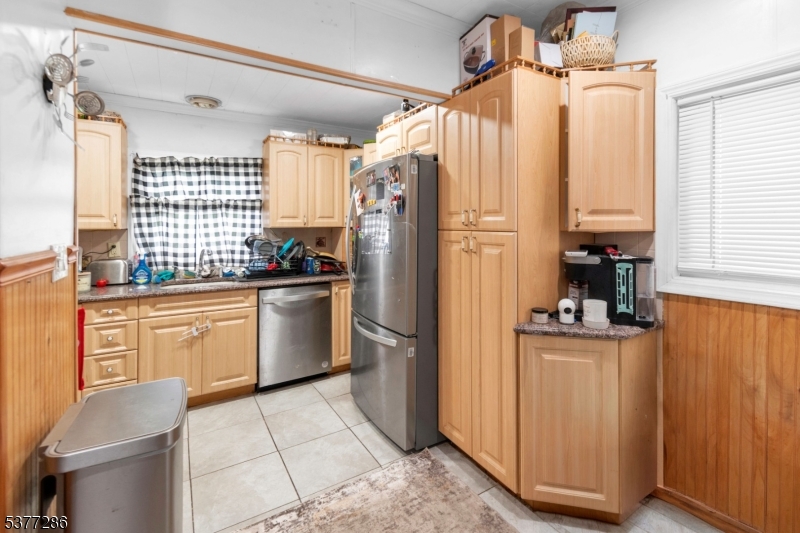 Residential Income in North Arlington Boro 5