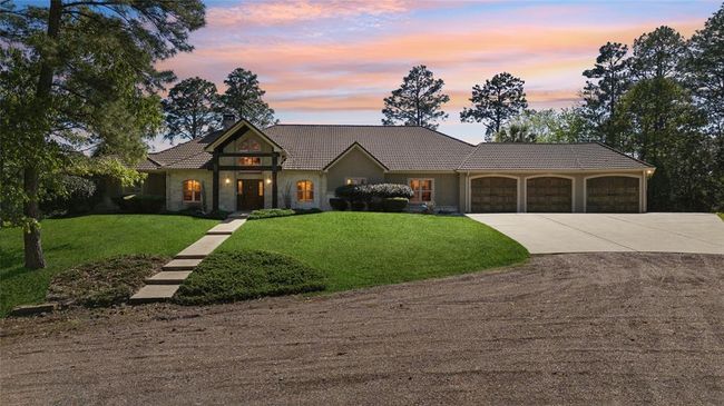 225 Mcgregor Dr, House other with 3 bedrooms, 4 bathrooms and null parking in Brookeland TX | Image 5