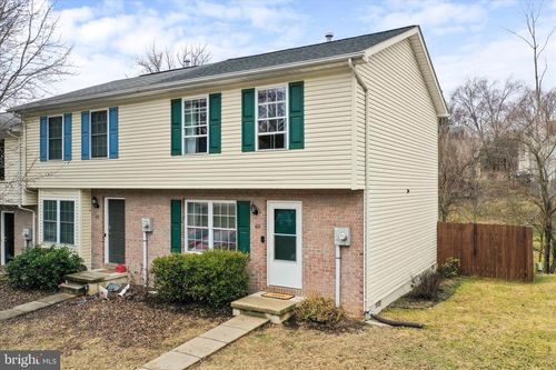 416 Ridgefield Ave, STEPHENS CITY, VA, 22655-2903 | Card Image