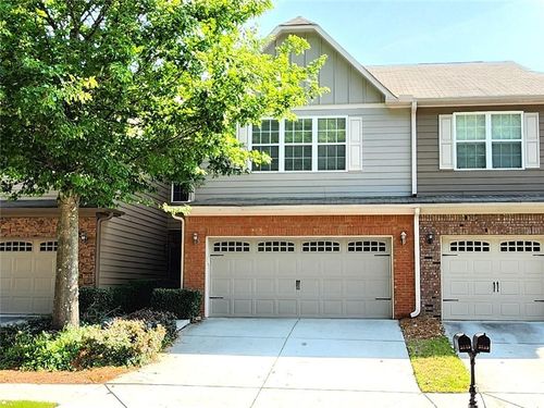 3249 Brockenhurst Dr, Buford, GA, 30519-4671 | Card Image