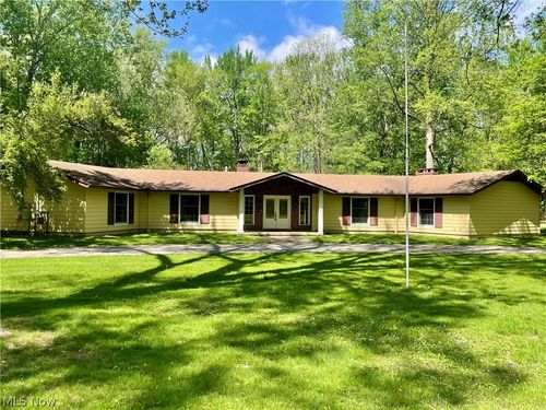 9251 Boyer Ln, Mentor, OH, 44060-7918 | Card Image