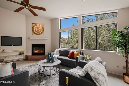85 White Cedar Dr, Sedona, AZ, 86351-7516 | Card Image