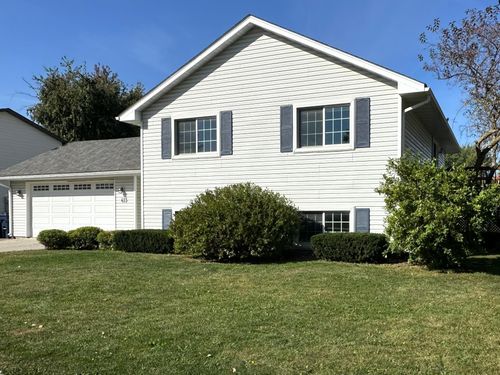 413 9th Ave Nw, Byron, MN, 55920-1319 | Card Image