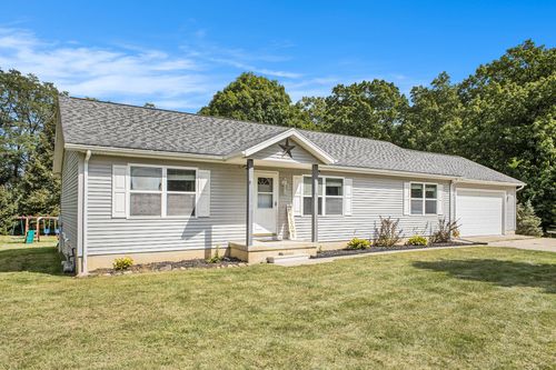 12100 Dylan Ln, Parma, MI, 49269-9426 | Card Image