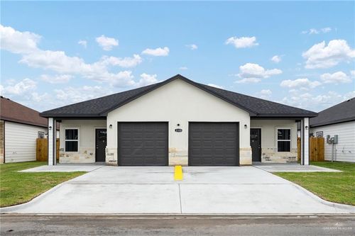 a-2320 N Valley Cir, La Feria, TX, 78559-2122 | Card Image