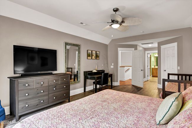 221 Seawatch Way, House other with 5 bedrooms, 3 bathrooms and 2 parking in Kure Beach NC | Image 12