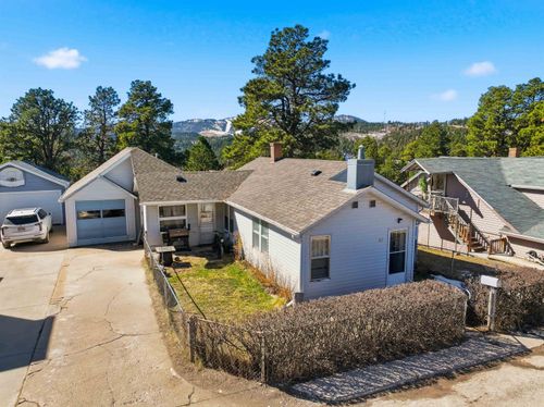 613 W Summit St, Lead, SD, 57754-2213 | Card Image