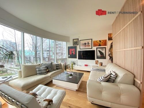 1661 Ontario St, Vancouver, BC, V5Y0C3 | Card Image