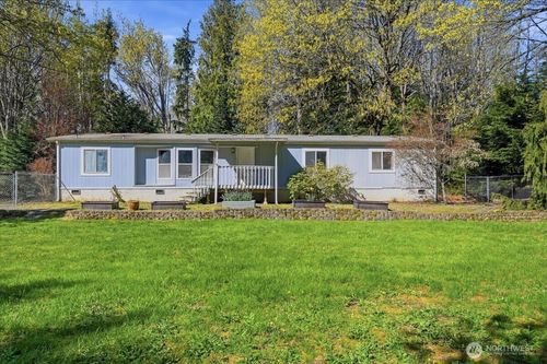 3218 Cherry Tree Ln, Camano Island, WA, 98282-7055 | Card Image