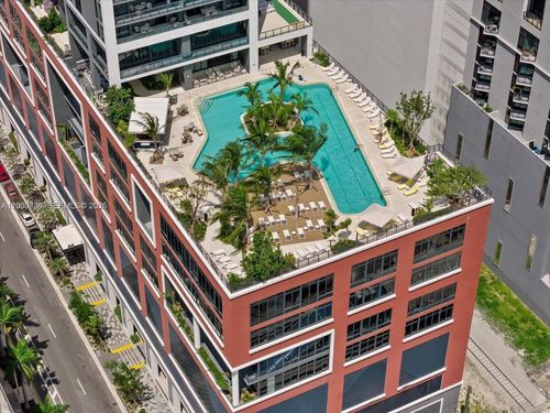 ph5014-159 Ne 6th St, Miami, FL, 33132-2397 | Card Image