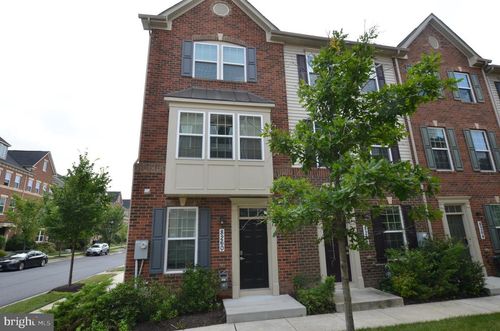 8260 Miner St, GREENBELT, MD, 20770-4401 | Card Image