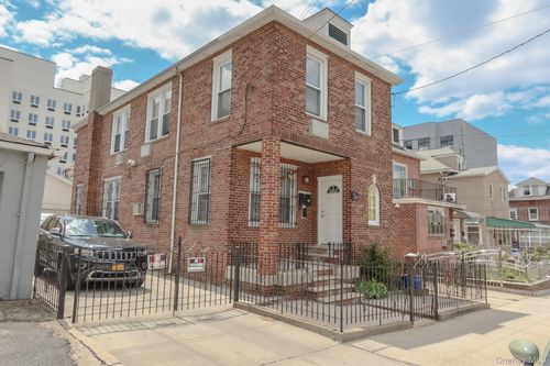 778 Adee Ave, Bronx, NY, 10467-8488 | Card Image