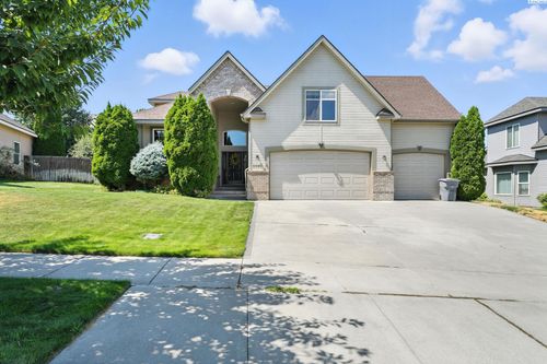 2060 Newhaven Loop, Richland, WA, 99352-8595 | Card Image