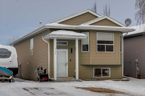 196 Poplar Cres, Springbrook, AB, T4S1V4 | Card Image