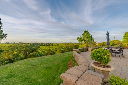 11126 Livingston Cressey Rd, Livingston, CA, 95334-9714 | Card Image