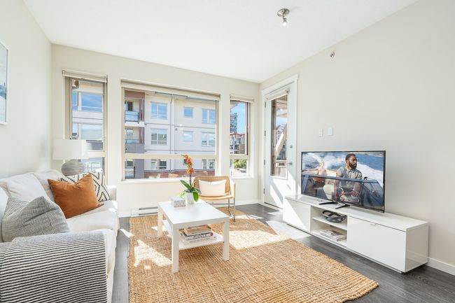 517 - 2665 Mountain Highway, Condo with 1 bedrooms, 1 bathrooms and 1 parking in North Vancouver BC | Image 11