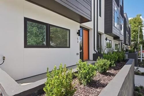 53 Reynolds Square Ln, Atlanta, GA, 30307-2663 | Card Image