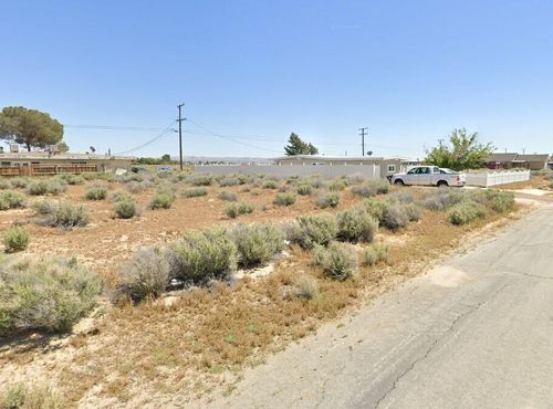 13398 Lamel St, North Edwards, CA, 93523-3228 | Card Image