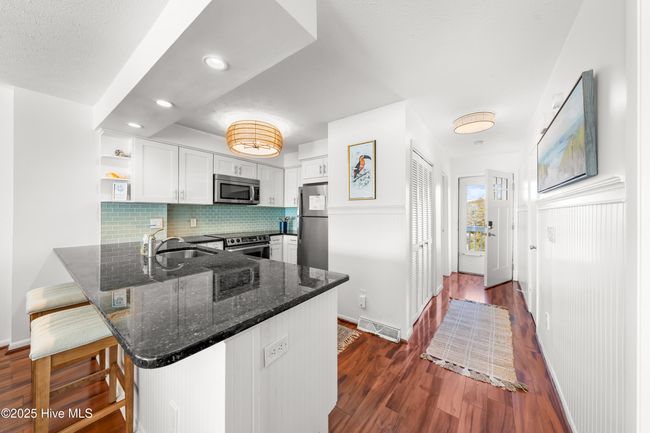 2008 Surfrider Ct, Condo with 3 bedrooms, 2 bathrooms and null parking in Kure Beach NC | Image 10