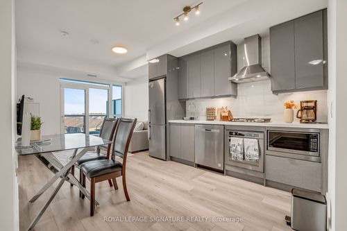 504-11782 Ninth Line, Stouffville, ON, L4A5E9 | Card Image