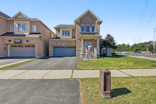 2 Archville St, Brampton, ON, L6Y5Y5 | Card Image