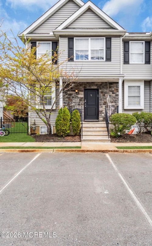 11 Rivka Ln, Lakewood, NJ, 08701-4329 | Card Image