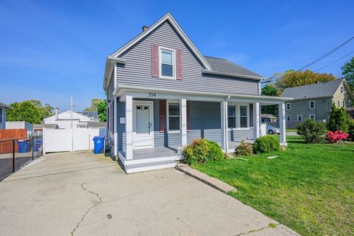 204 Lowell St, New Bedford, MA, 02745-1337 | Card Image