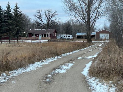 10496 160th St Ne, Thief River Falls, MN, 56701-8762 | Card Image