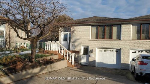 upper-21 Tamora Crt, Scarborough, ON, M1S1H5 | Card Image