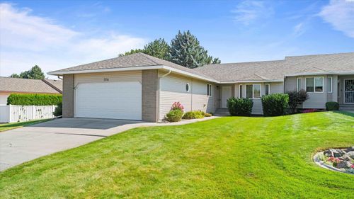 316 W Canyon Lakes Dr, Kennewick, WA, 99337-2569 | Card Image