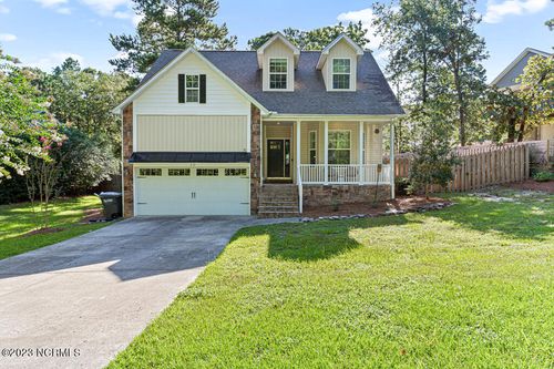 10 Bradley Ln, Pinehurst, NC, 28374-6932 | Card Image