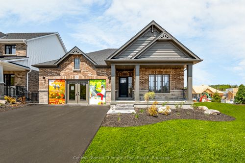 8 Charles Morley Blvd, Huntsville, ON, P1H0G5 | Card Image