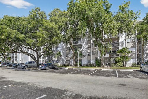 apt-319-711 Pine Island Rd, Plantation, FL, 33324-1320 | Card Image