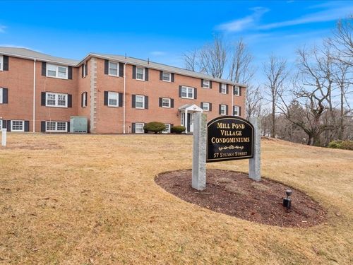 apt-1a-57 Sylvan St, Danvers, MA, 01923-2739 | Card Image