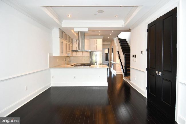 APT-3 - 719 12 Th St Se, Condo with 2 bedrooms, 3 bathrooms and null parking in WASHINGTON DC | Image 11