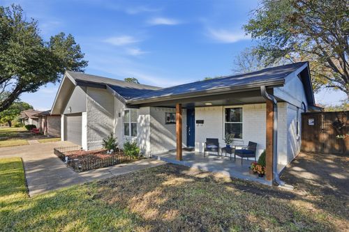 704 Cambridge Dr, Richardson, TX, 75080-3106 | Card Image