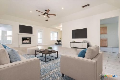 4405 Jake Spoon Dr, Killeen, TX, 76549-3118 | Card Image