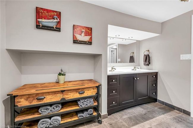 33 Echo St E, House other with 3 bedrooms, 2 bathrooms and 7 parking in Cayuga ON | Image 23