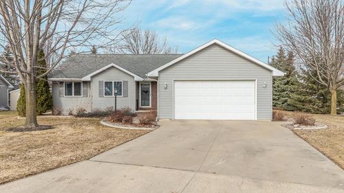103 Green Way Drive, Combined Locks, WI, 54113 | Card Image