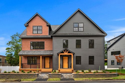46 Main St, Exeter, NH, 03833-2411 | Card Image
