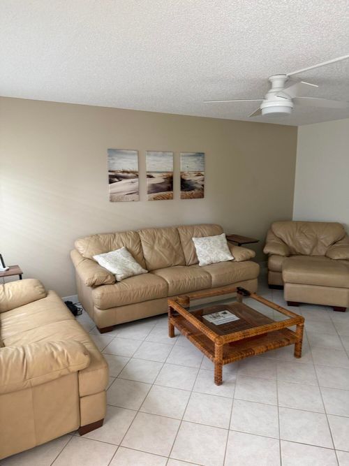 3037 Cornwall B, Boca Raton, FL, 33434-4836 | Card Image