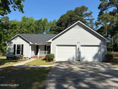 928 E Winds Lane, Fayetteville, NC, 28311 | Card Image