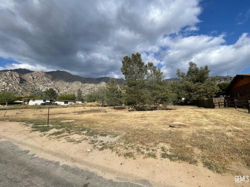  Buena Vista Dr, Kernville, CA, 93238 | Card Image