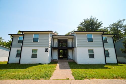 c-21-100 Valley View Dr, Dickson, TN, 37055-2832 | Card Image