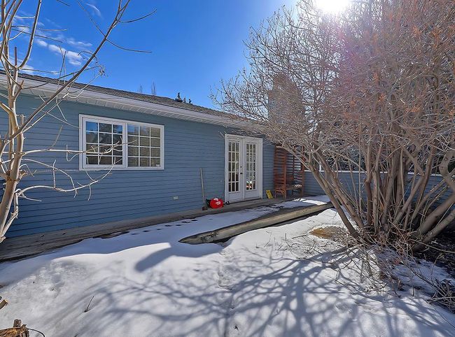 1134 Premier Way Sw, Home with 4 bedrooms, 2 bathrooms and 4 parking in Calgary AB | Image 14
