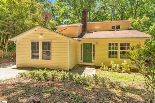 303 Manitowoc Dr, Westminster, SC, 29693-6529 | Card Image