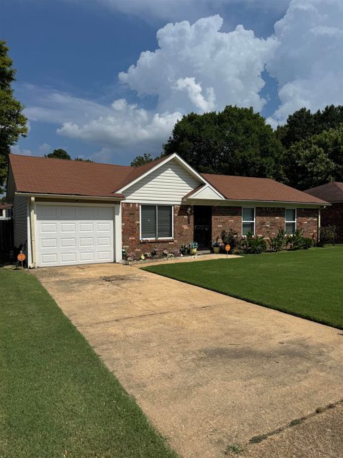 4838 Applestone St, Memphis, TN, 38109-8561 | Card Image