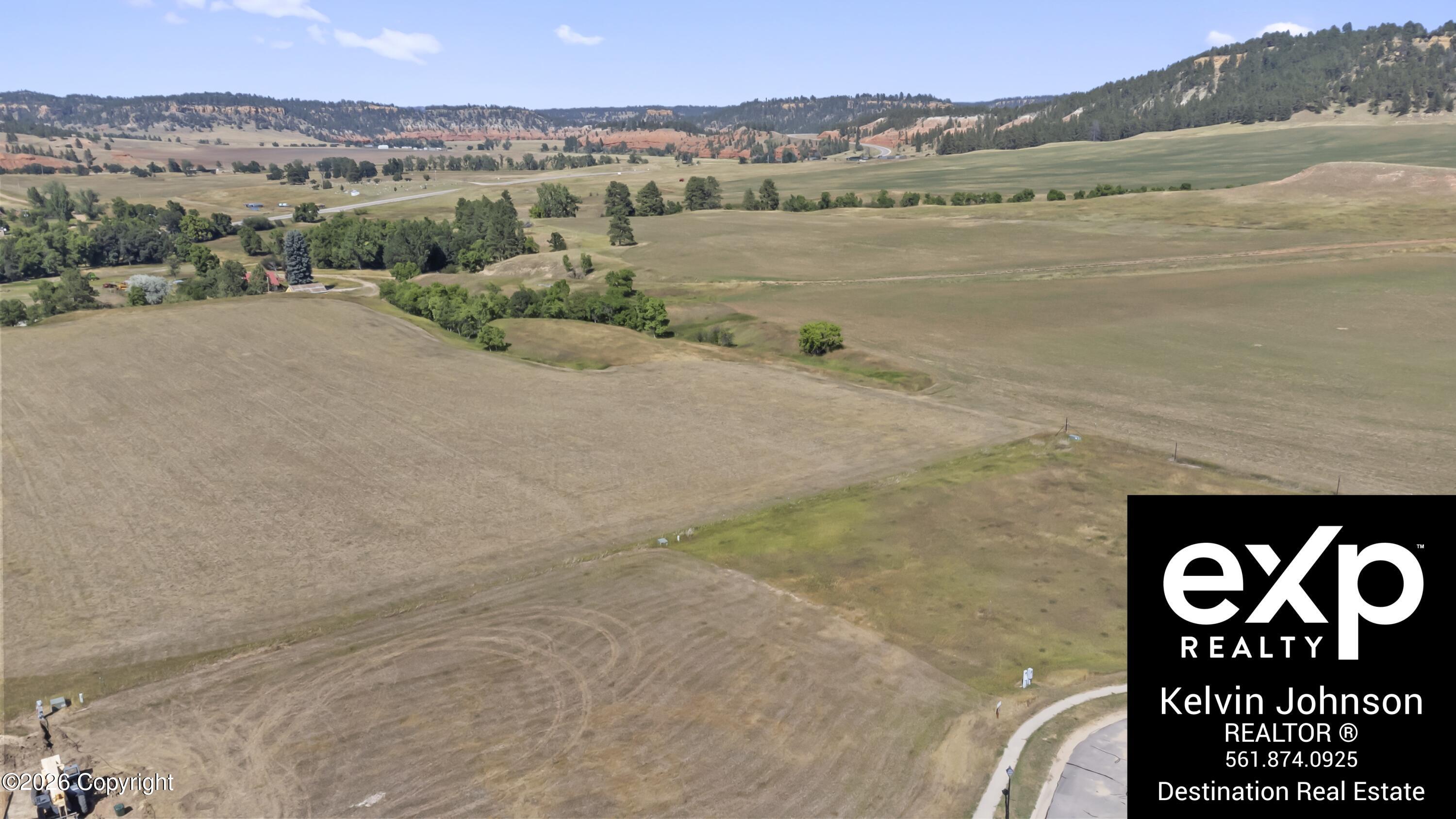 Land in Hulett 5