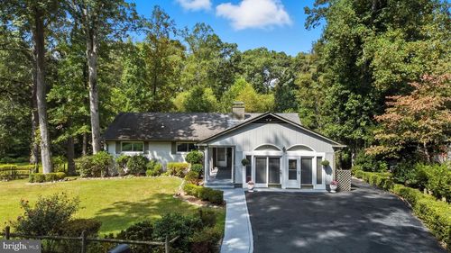 18312 Candice Dr, TRIANGLE, VA, 22172-1412 | Card Image