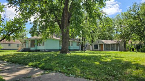 808 Sherman, Salina, KS, 67401 | Card Image